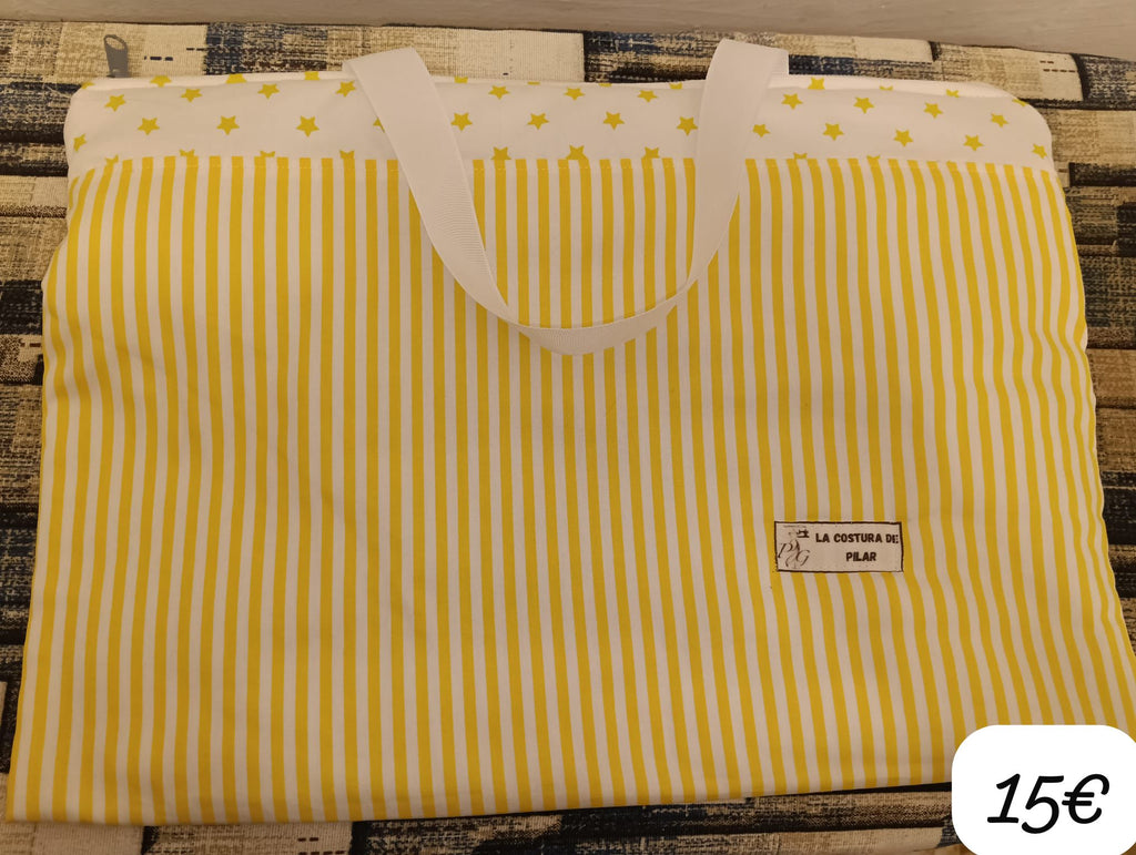Funda de ordenador artesanal – La Costura de Pilar